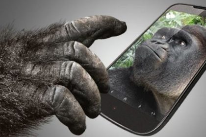 Mobile Facts: क्या आप जानते हैं Gorilla Glass का ये अजीब नाम क्यों पड़ा..